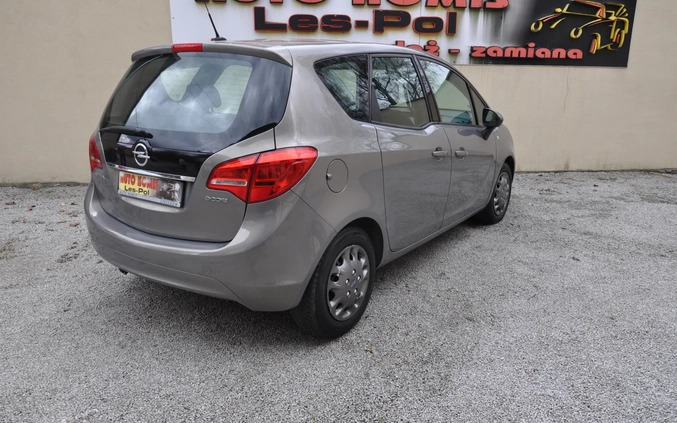 Opel Meriva cena 21900 przebieg: 151000, rok produkcji 2010 z Wałbrzych małe 67